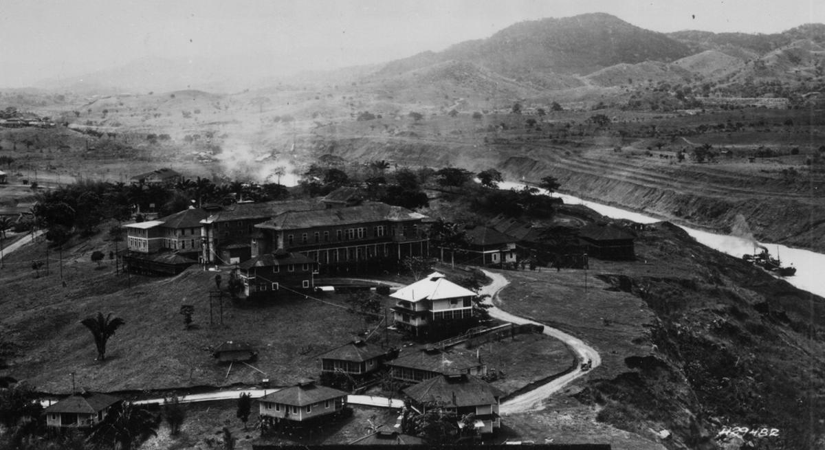 Camp Gaillard, Panama [77-18-1320]